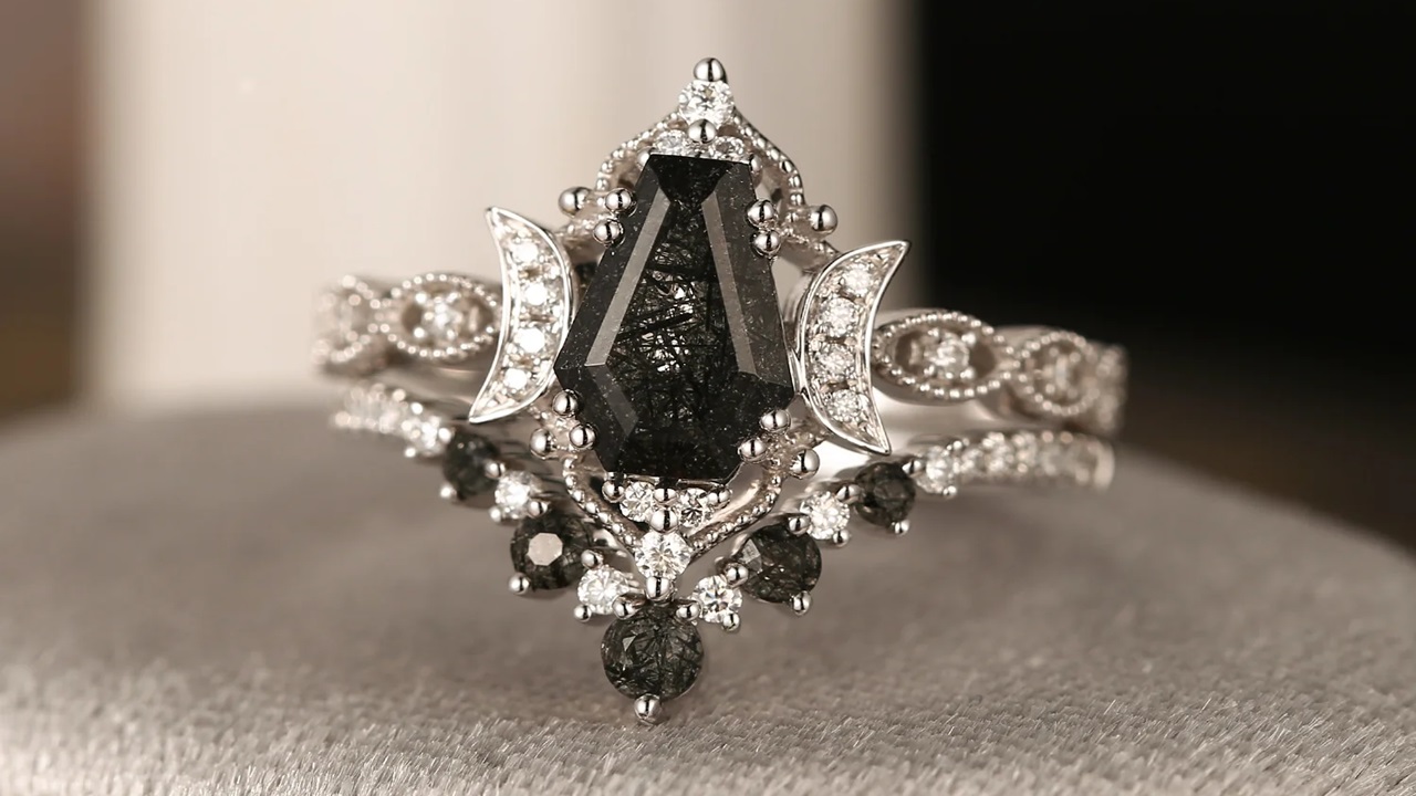 Till Death Do Us Part: The Romantic Appeal of StarlandUS Coffin Rings
